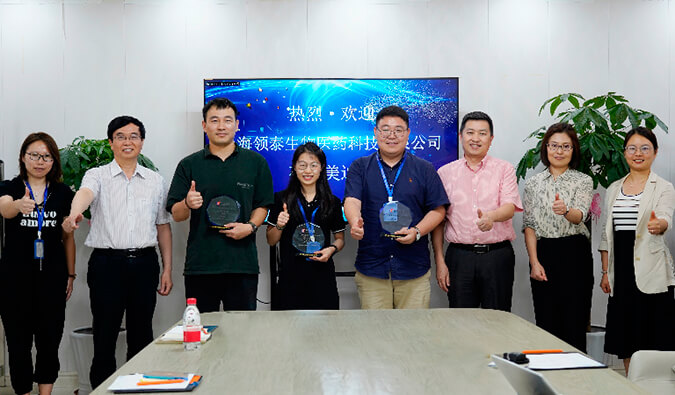 DMPK团队再获客户赞誉，，，，，领泰生物CEO冯焱博士亲临米乐YY易游授奖