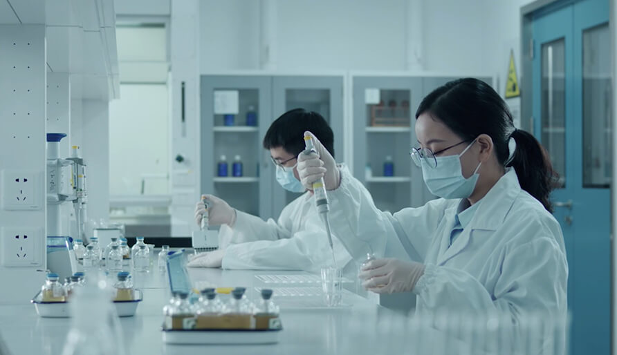 一廿偕行，，，，，，一廿向美。。。。。。米乐YY易游20周年宣传片上映！